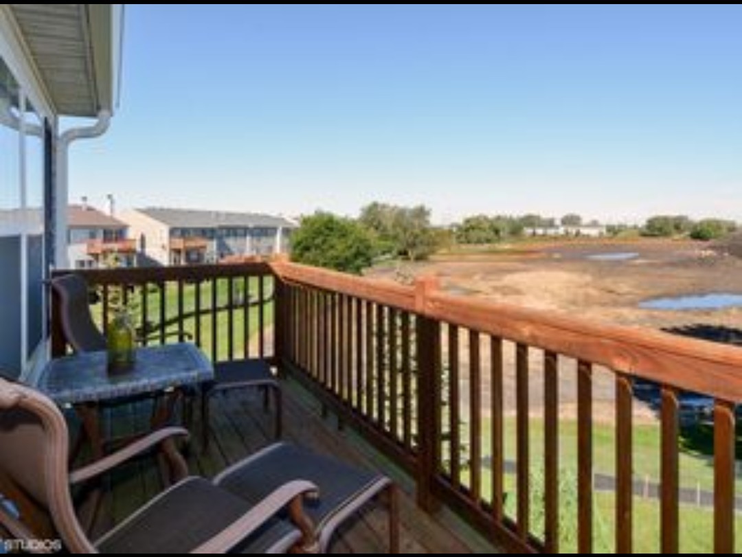 2365 Overlook Court, Naperville, IL 60563