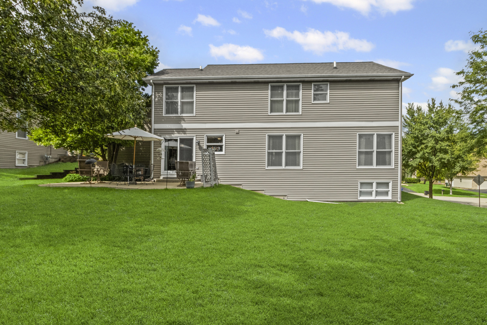 135 Arquilla Drive, Algonquin, IL 60102