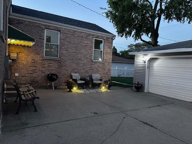 9221 S Avers Avenue, Evergreen Park, IL 60805