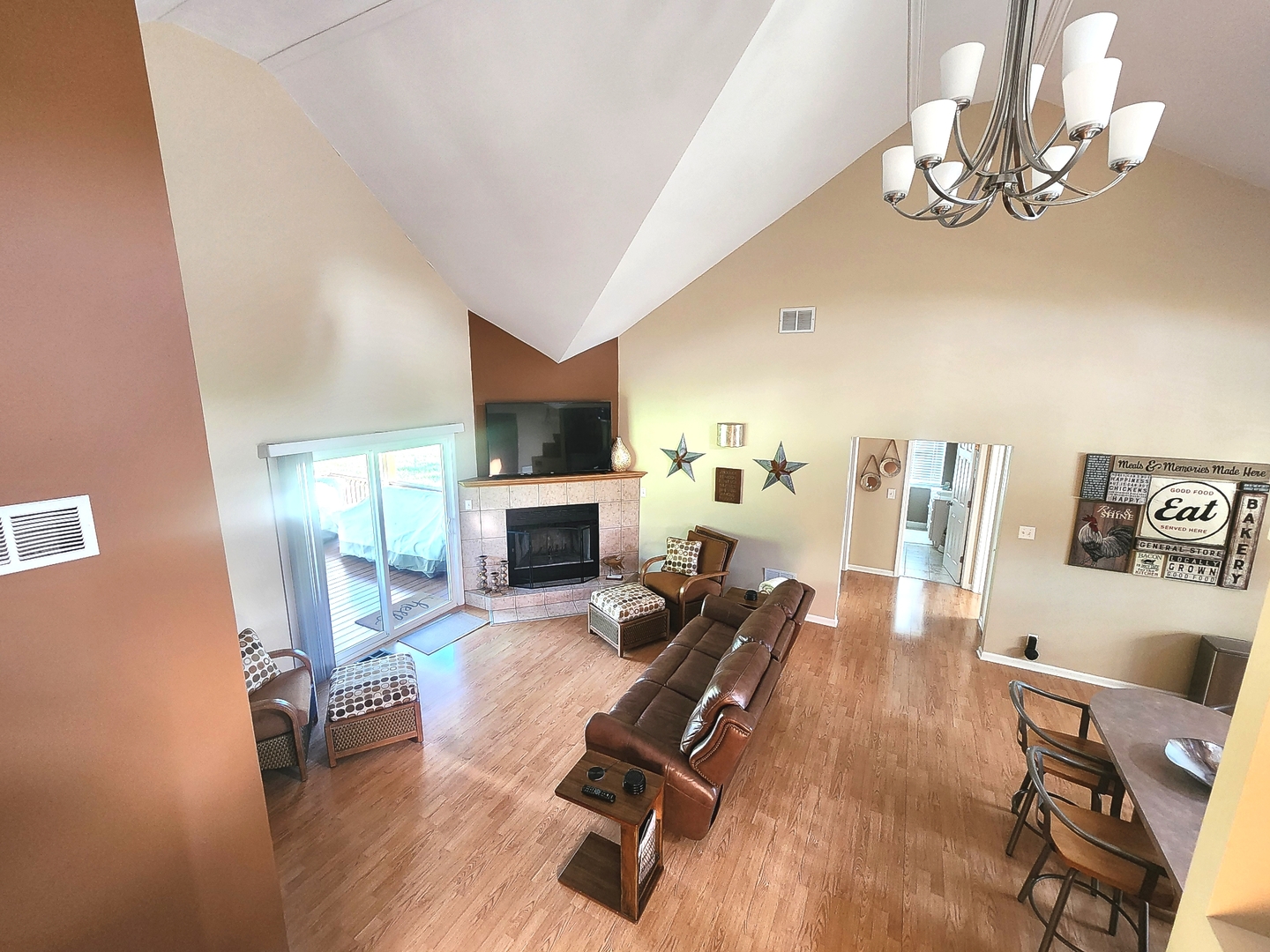 134 Clubhouse Drive, Varna, IL 61375
