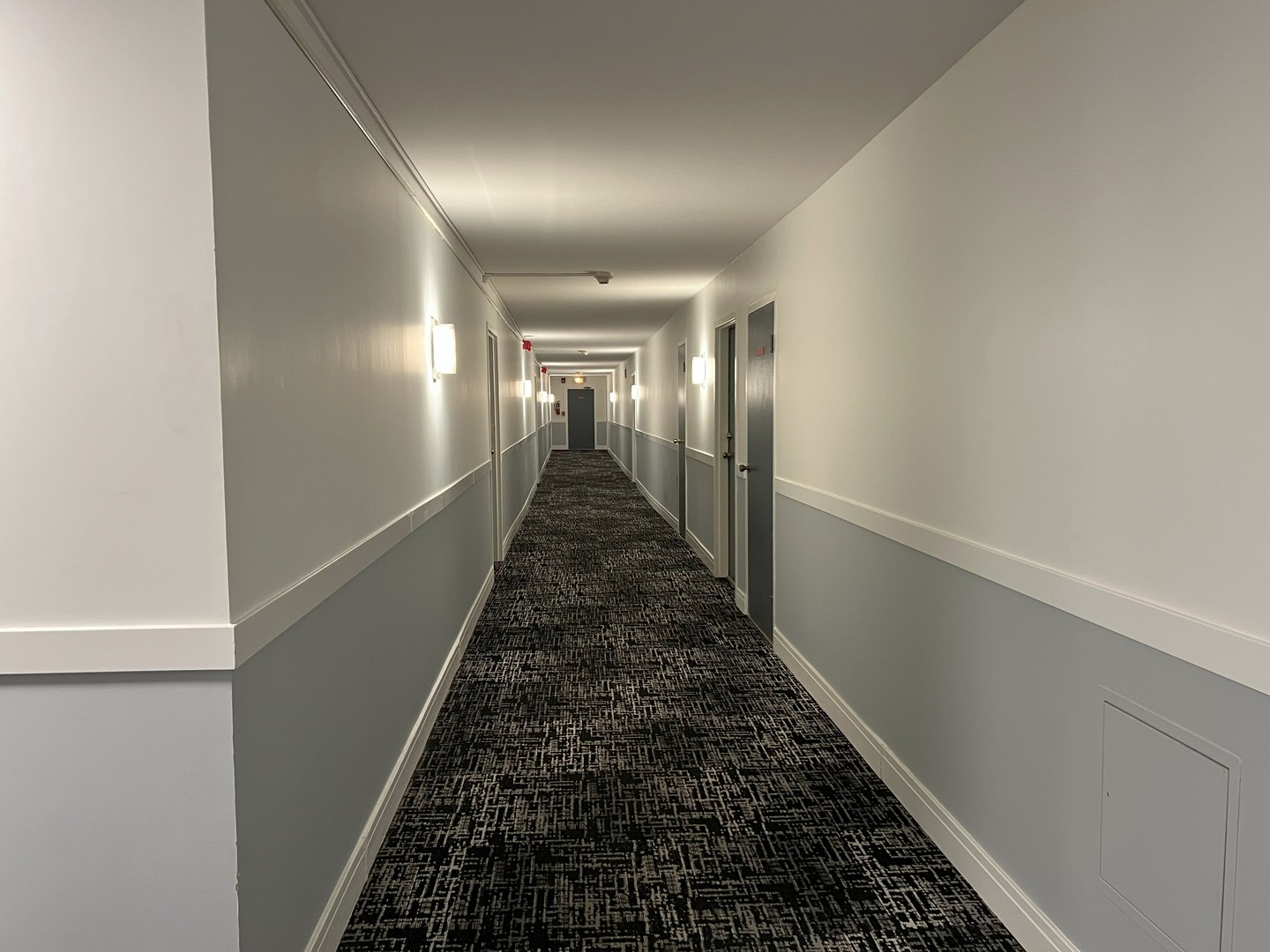 20 N Tower Road #9D, Oak Brook, IL 60523
