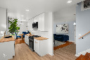 9833 Keystone Avenue, Skokie, IL 60076