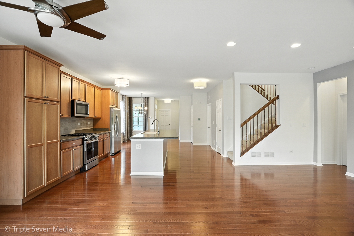 1884 Glenwood Circle #B, Sugar Grove, IL 60554