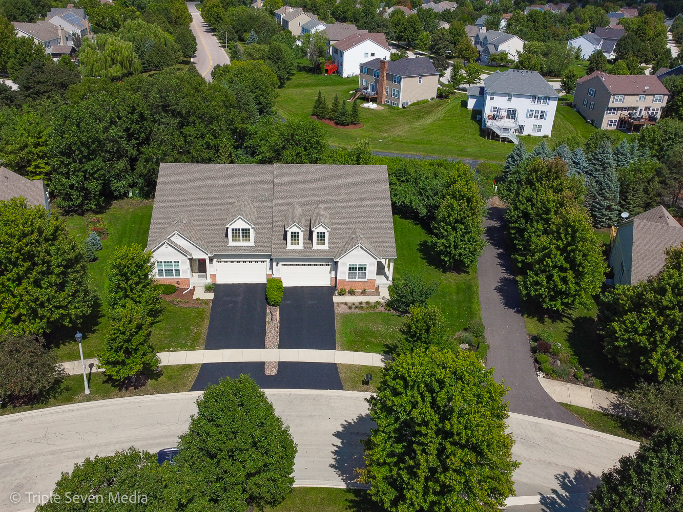 1884 Glenwood Circle #B, Sugar Grove, IL 60554