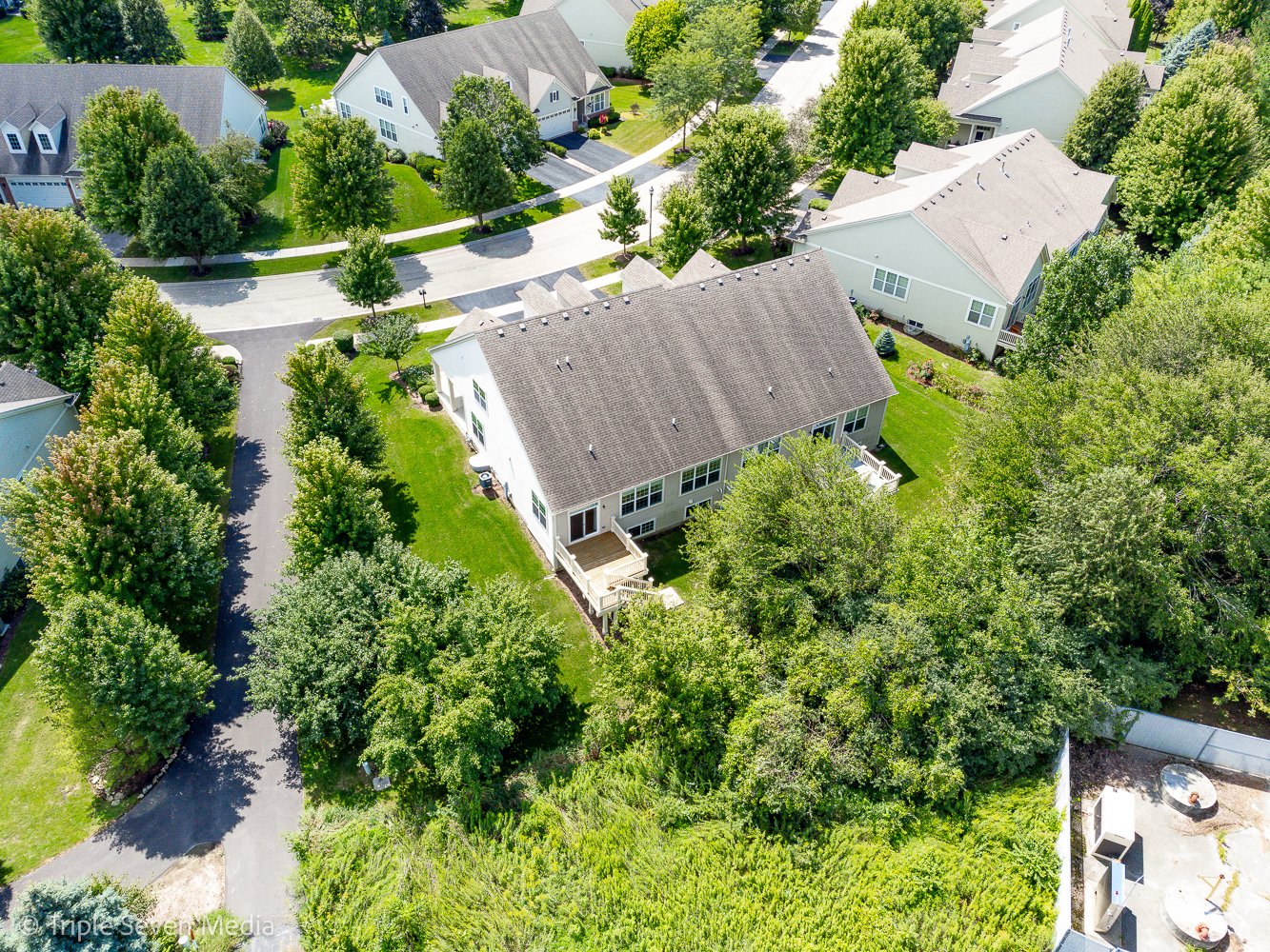1884 Glenwood Circle #B, Sugar Grove, IL 60554