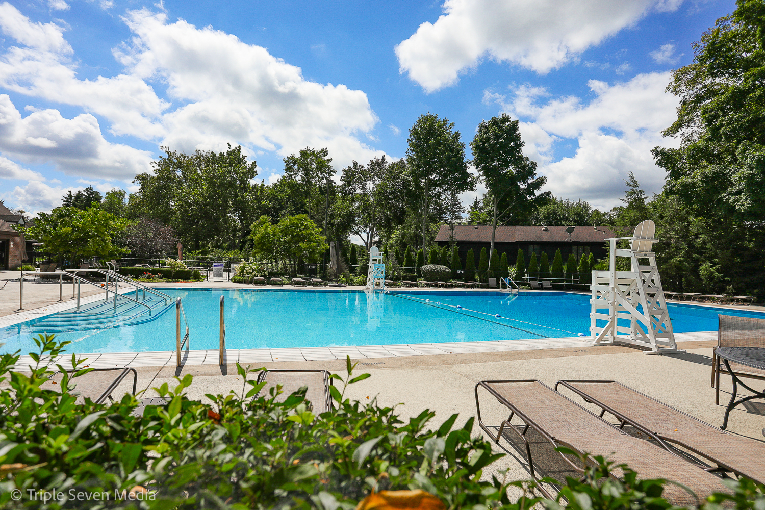 1884 Glenwood Circle #B, Sugar Grove, IL 60554