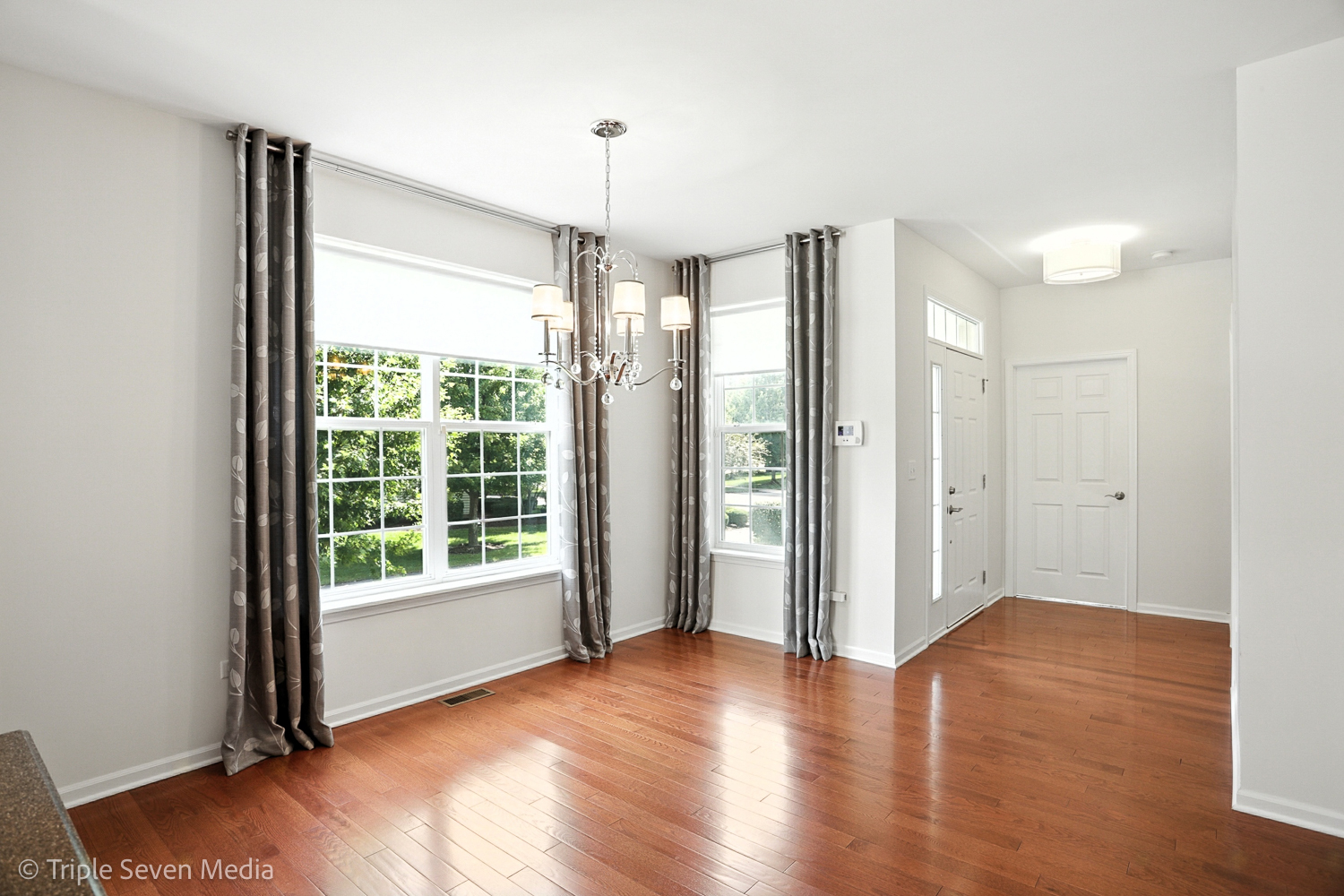 1884 Glenwood Circle #B, Sugar Grove, IL 60554