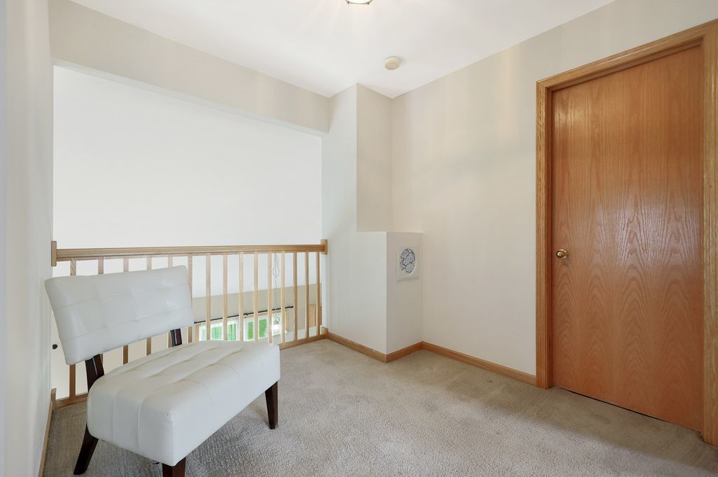 2031 Dawn Lane, Zion, IL 60099