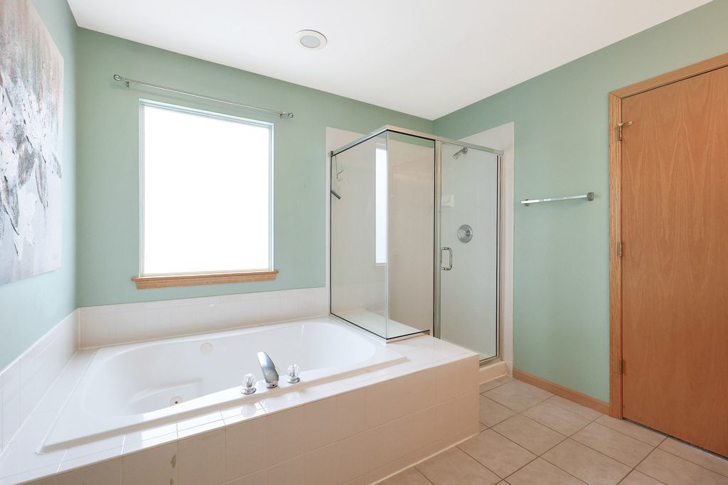 2031 Dawn Lane, Zion, IL 60099