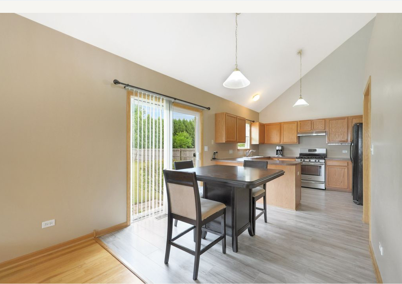 2031 Dawn Lane, Zion, IL 60099