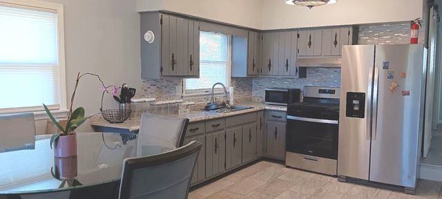 8340 W Lincoln Highway, Frankfort, IL 60423