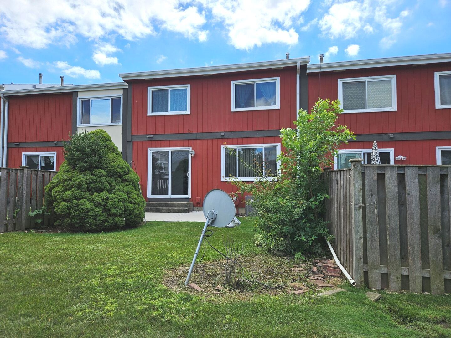 650 Sundance Drive, Bolingbrook, IL 60440