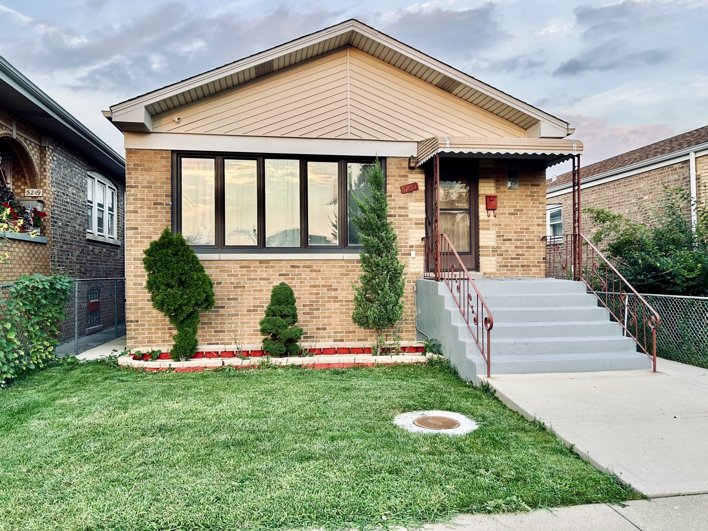5251 S Keating Avenue, Chicago, IL 60632