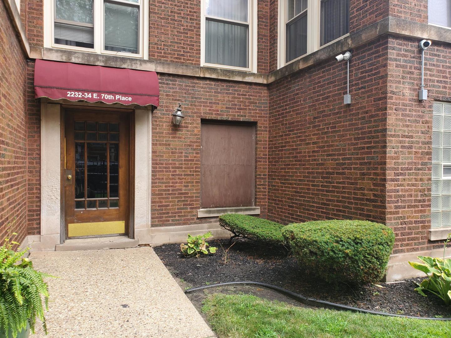 2234 E 70th Place #1, Chicago, IL 60649