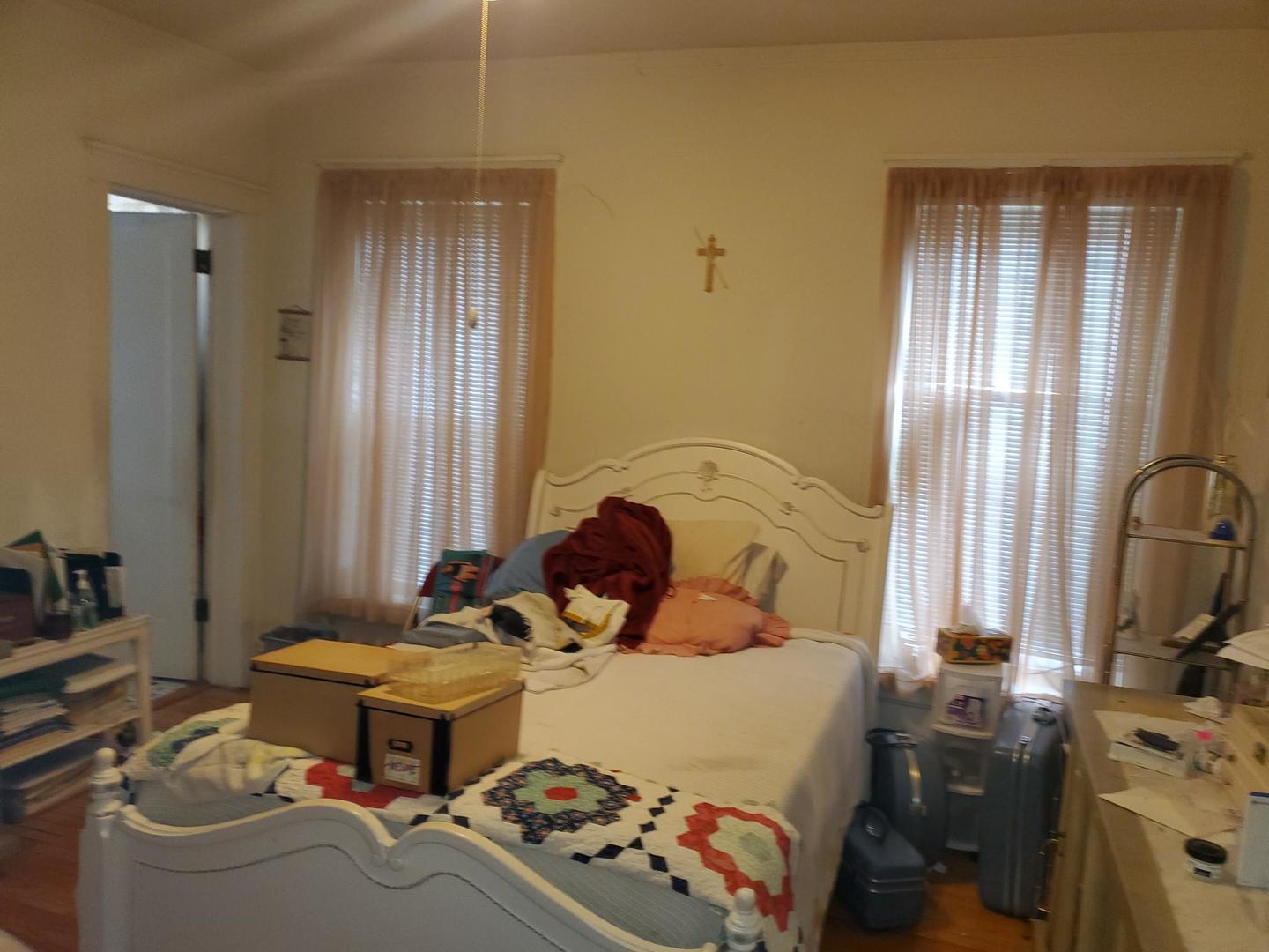 2234 E 70th Place #1, Chicago, IL 60649