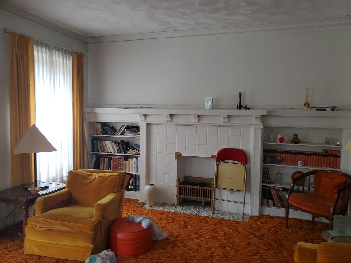 2234 E 70th Place #1, Chicago, IL 60649