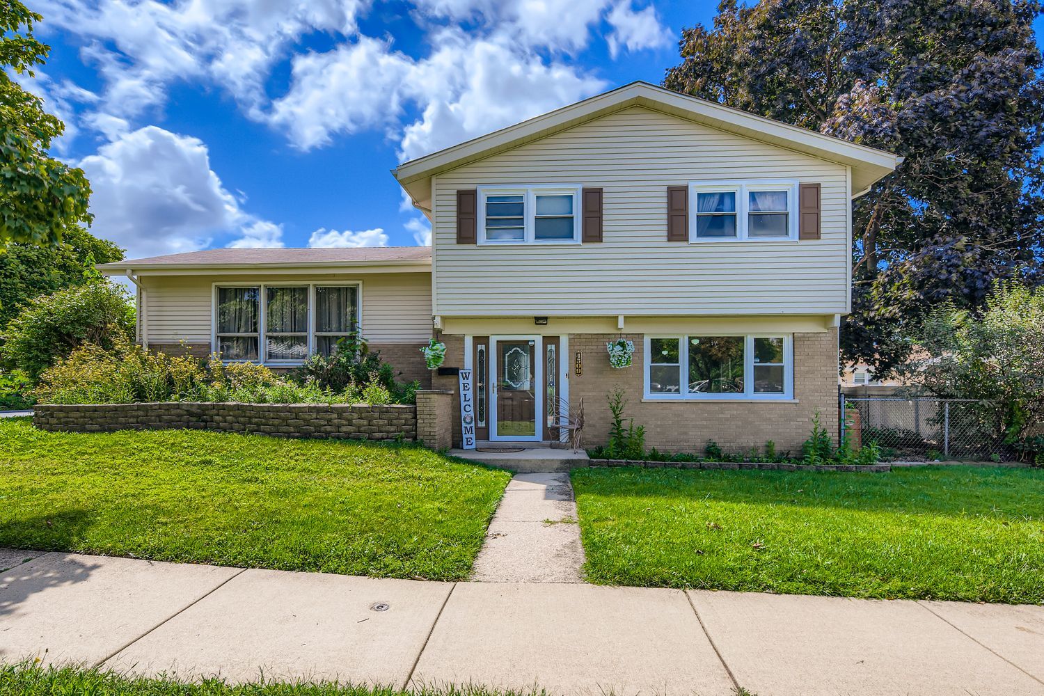 4509 W 105th Street, Oak Lawn, IL 60453