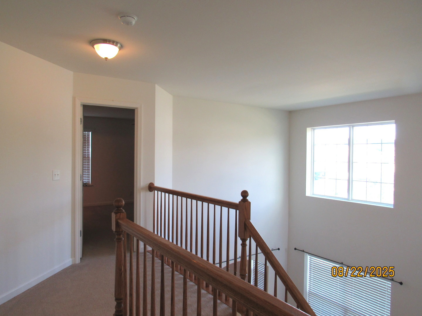 410 S Jade Lane, Round Lake, IL 60073