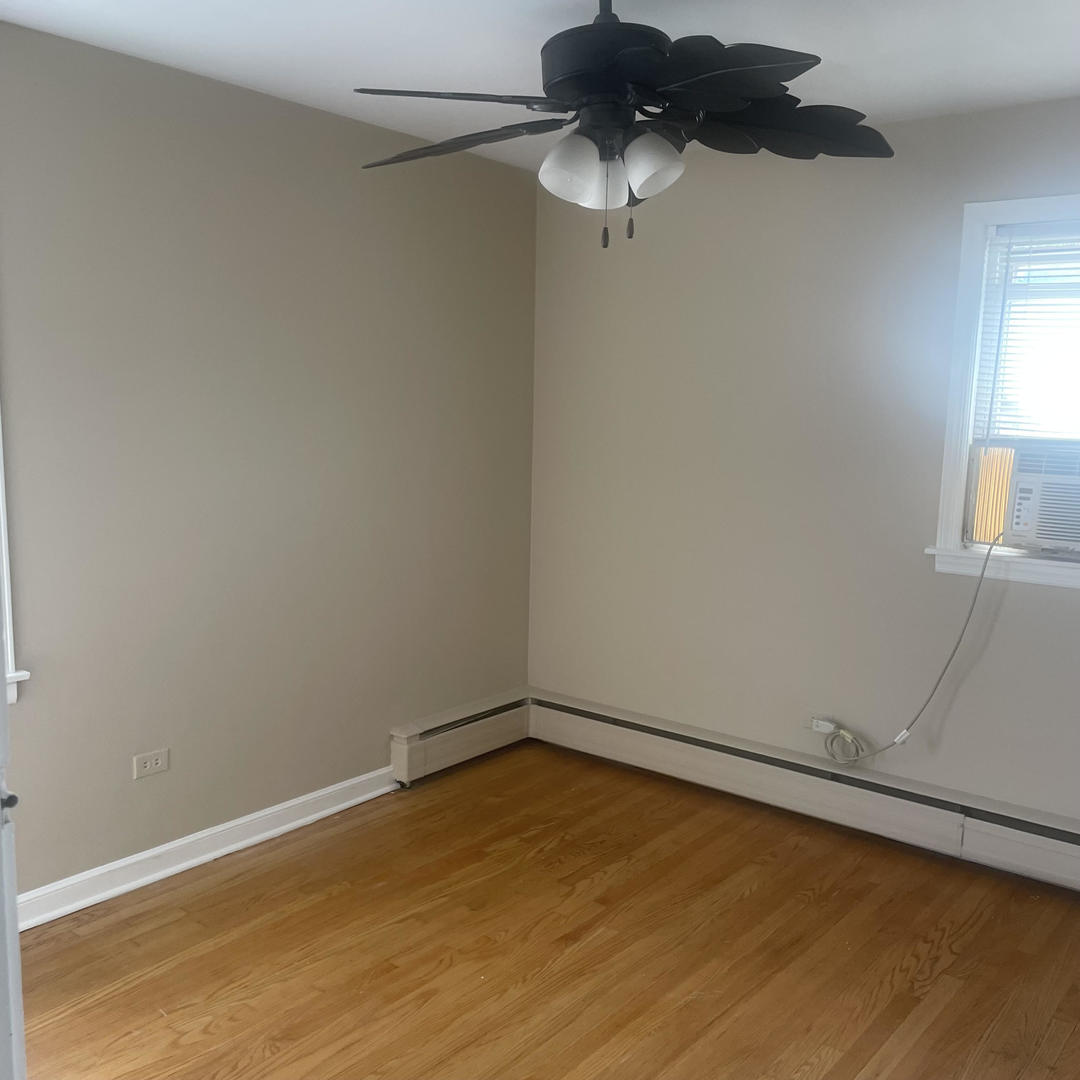 7705 W Fullerton Avenue #2E, Elmwood Park, IL 60707