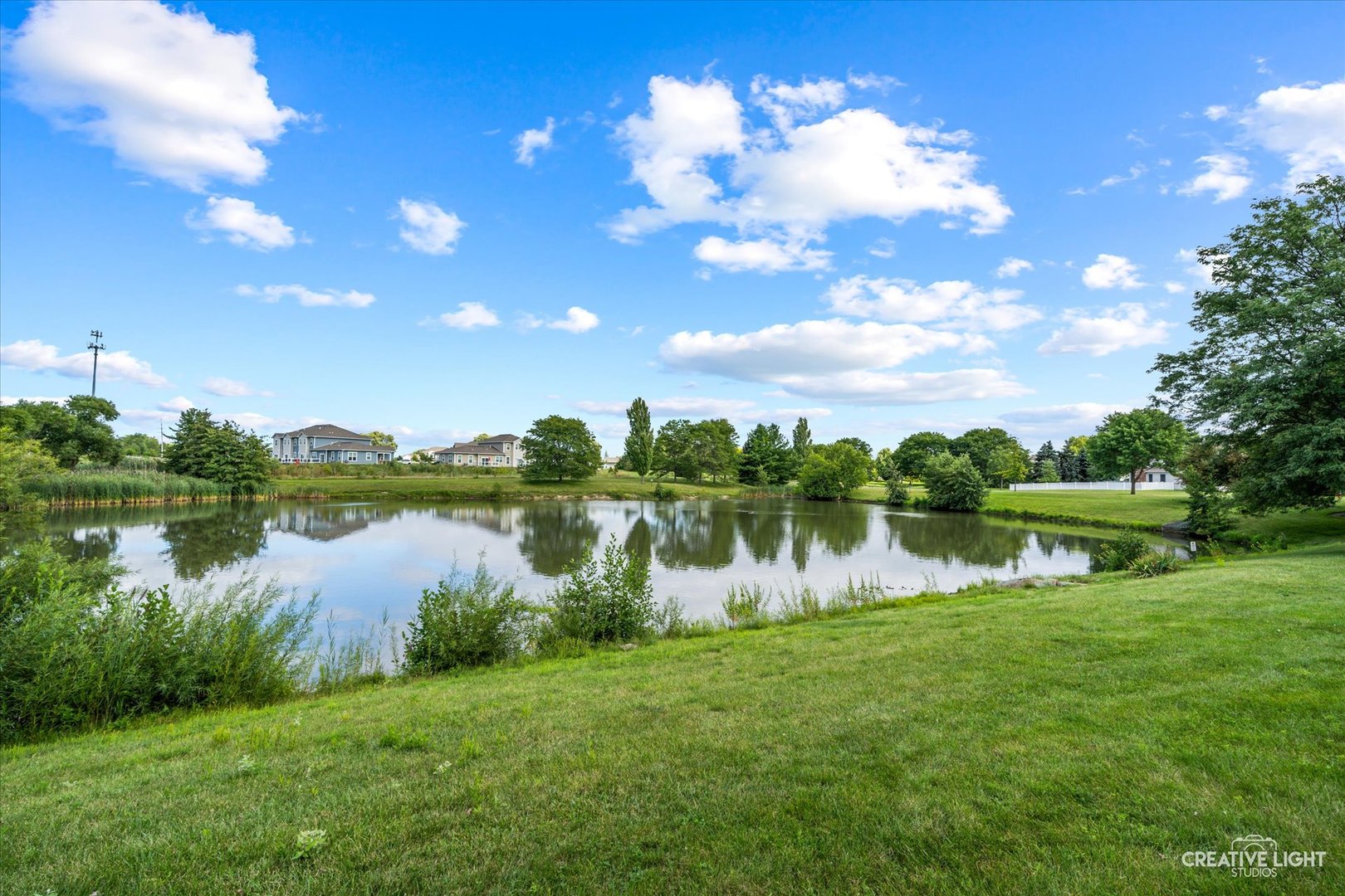 2827 CALDWELL Lane, Geneva, IL 60134