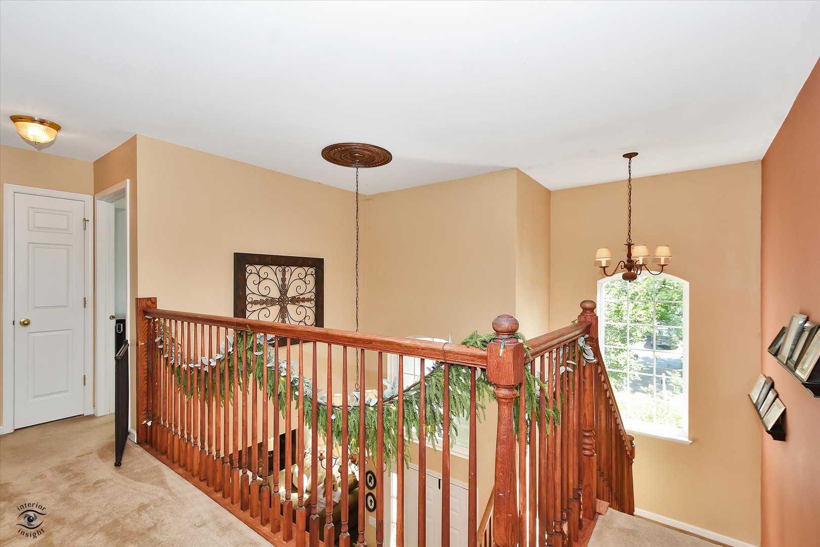 2437 Deer point Drive, Montgomery, IL 60538