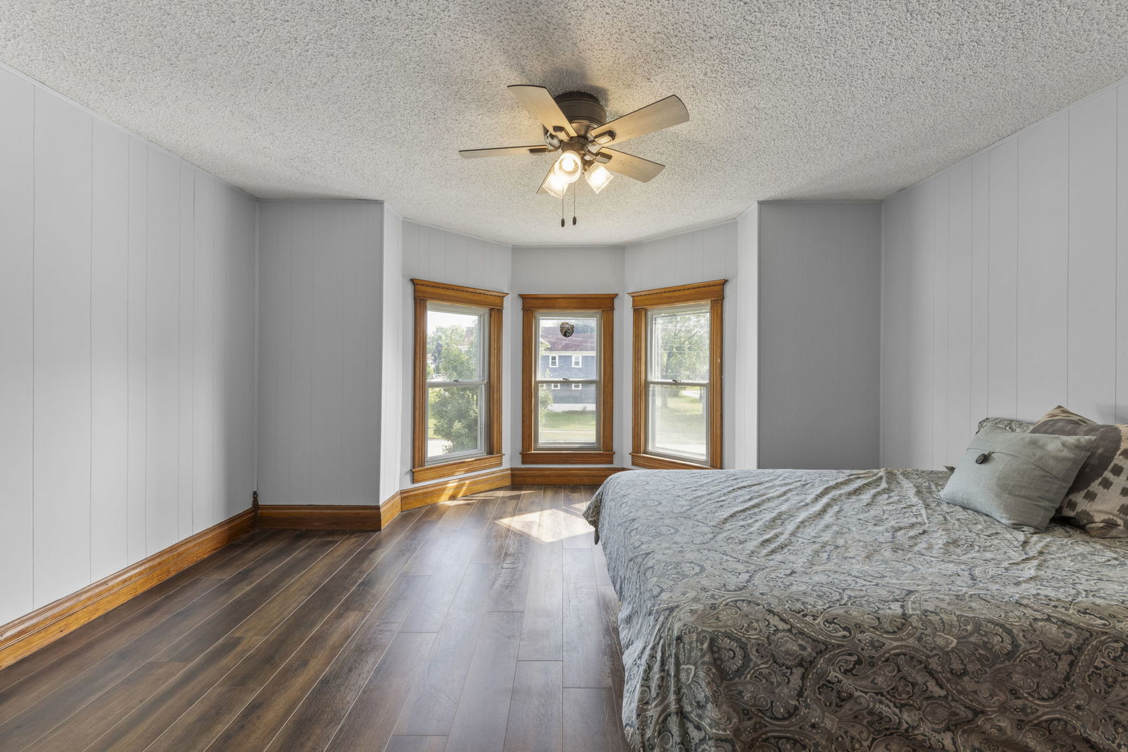 301 N Main Street, Herscher, IL 60941