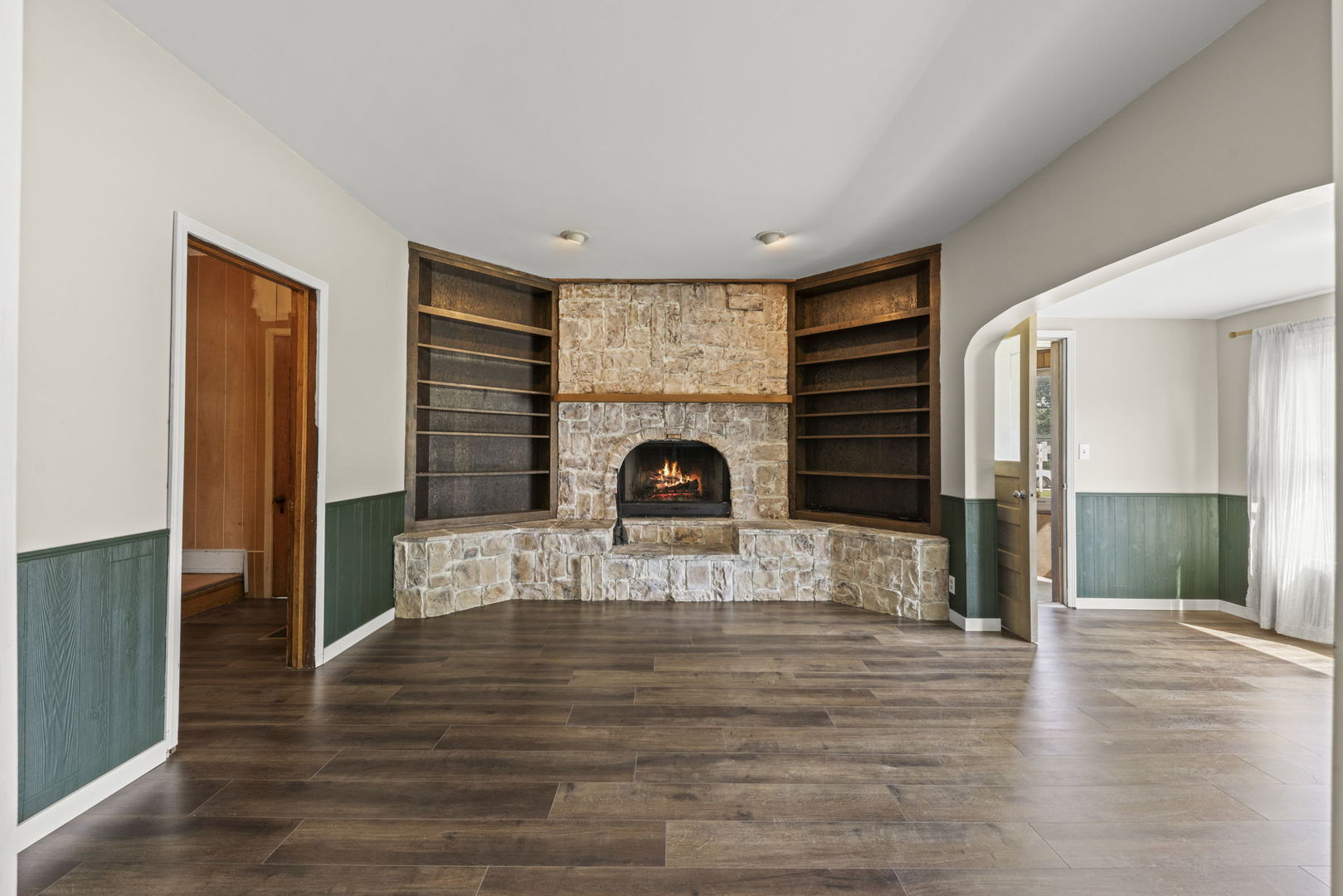 301 N Main Street, Herscher, IL 60941