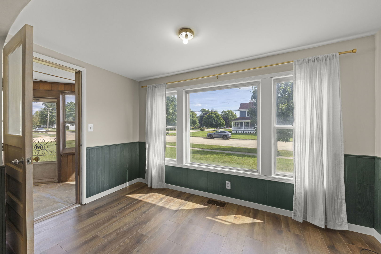 301 N Main Street, Herscher, IL 60941