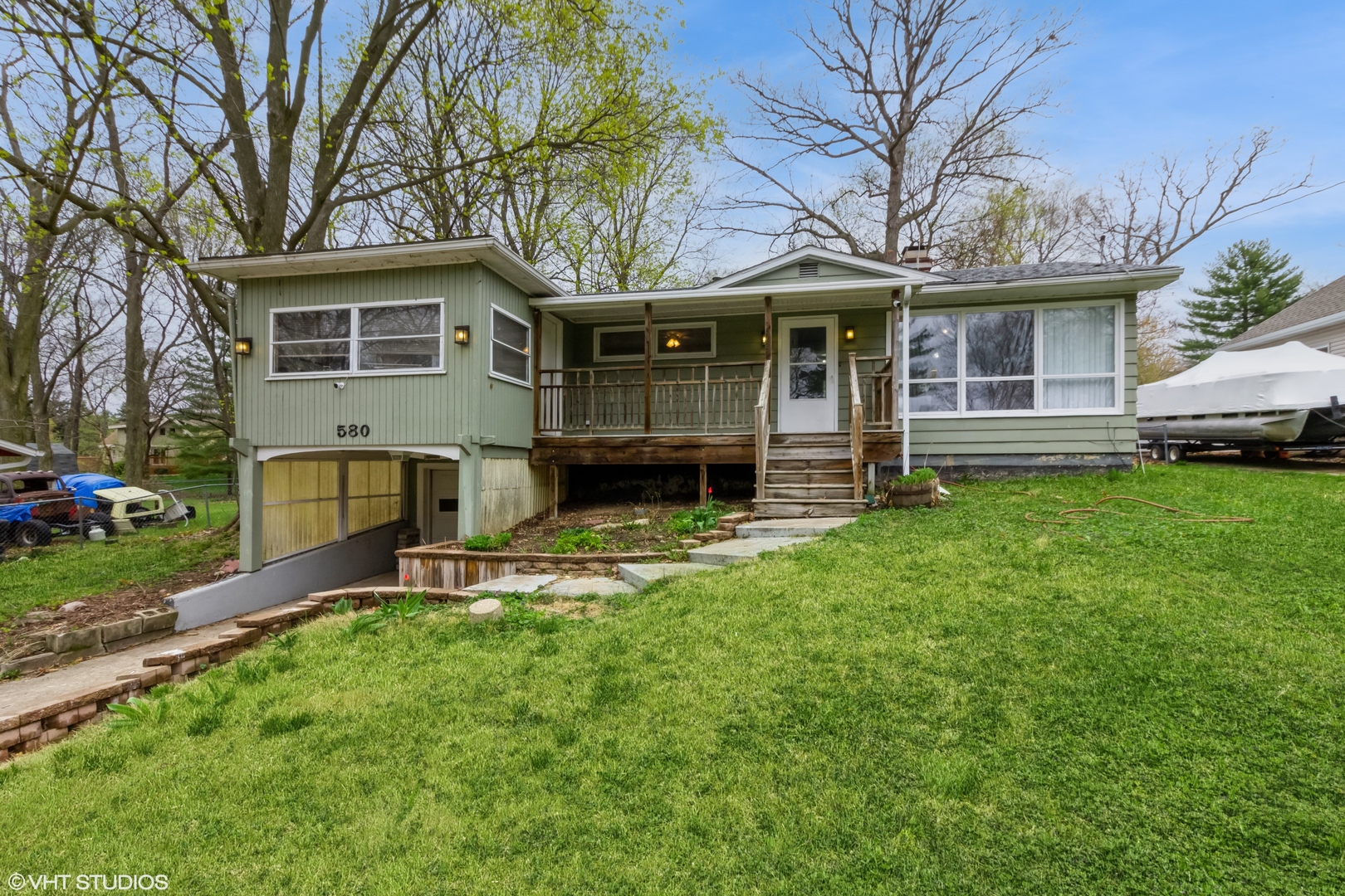 580 Holiday Drive, Somonauk, IL 60552