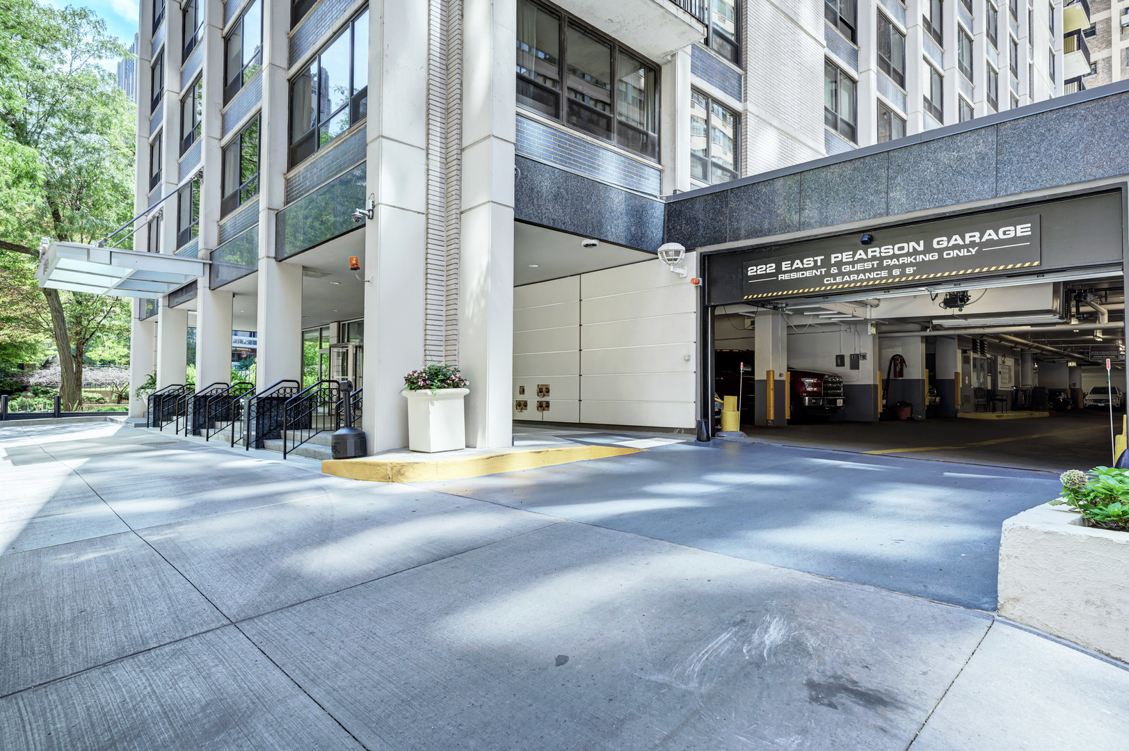 222 E PEARSON Street #1707, Chicago, IL 60611