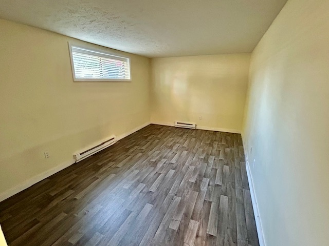 1014 Laesch Avenue, Bloomington, IL 61704