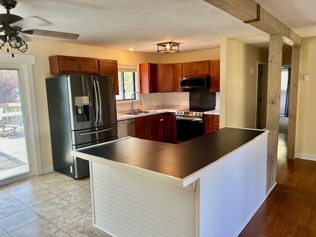 1014 Laesch Avenue, Bloomington, IL 61704