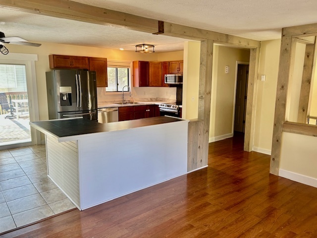 1014 Laesch Avenue, Bloomington, IL 61704