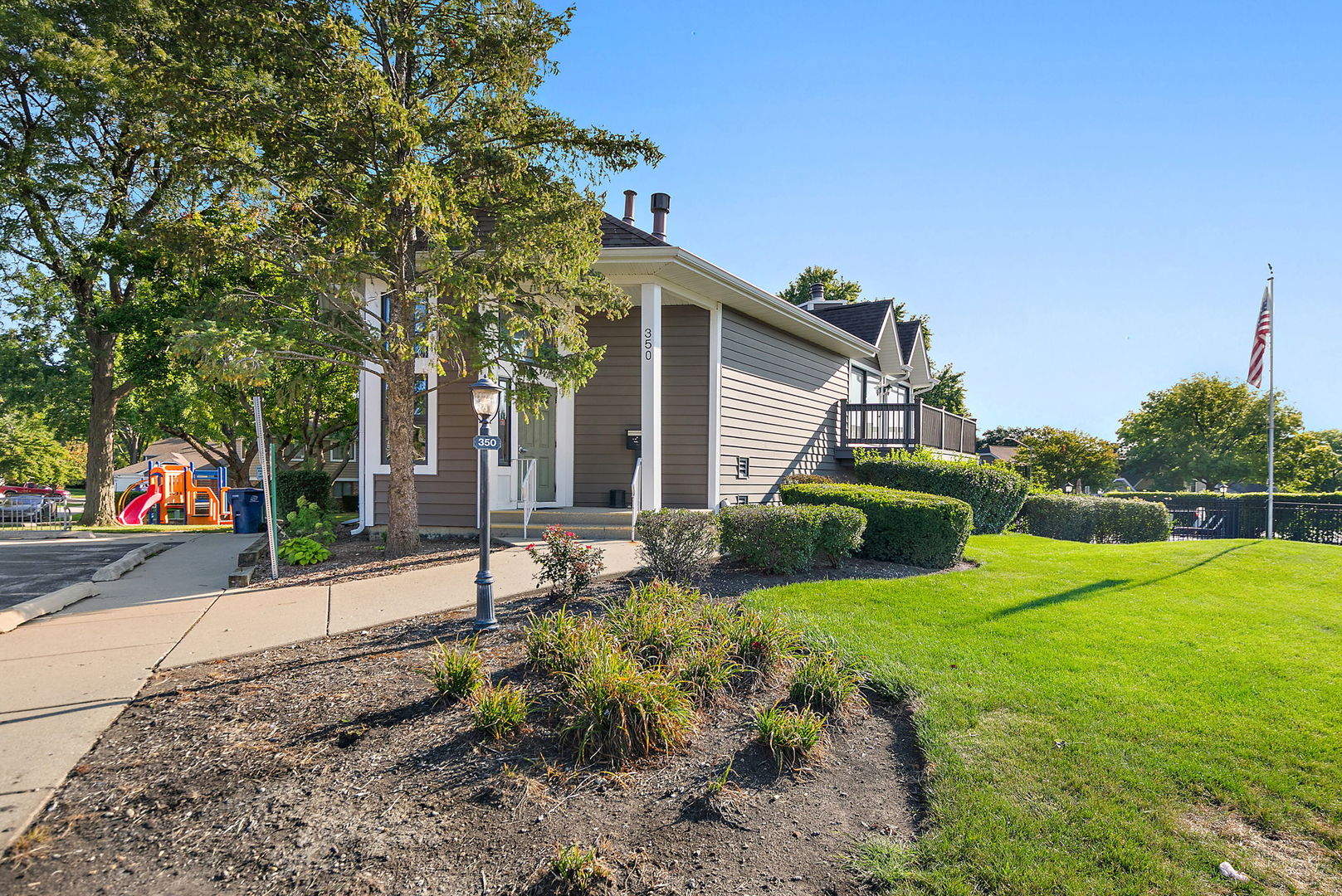 67 Margate Court #A2, Schaumburg, IL 60193