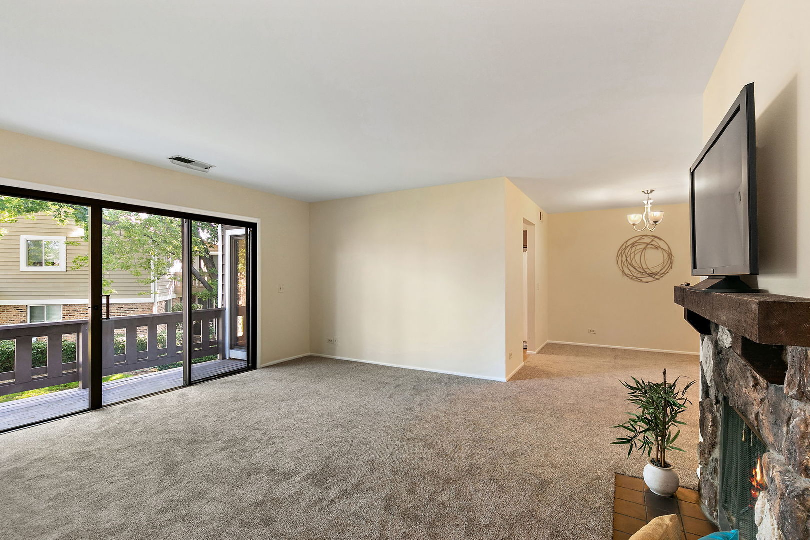 67 Margate Court #A2, Schaumburg, IL 60193