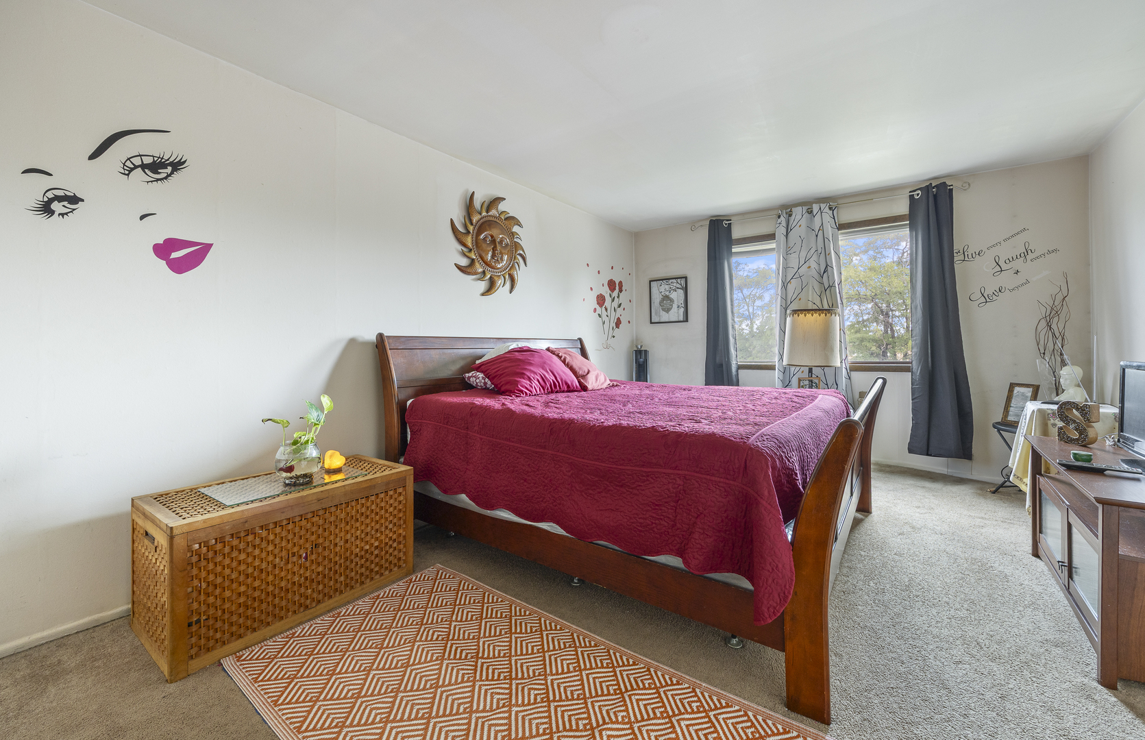 215 S Hale Street #7C, Addison, IL 60101