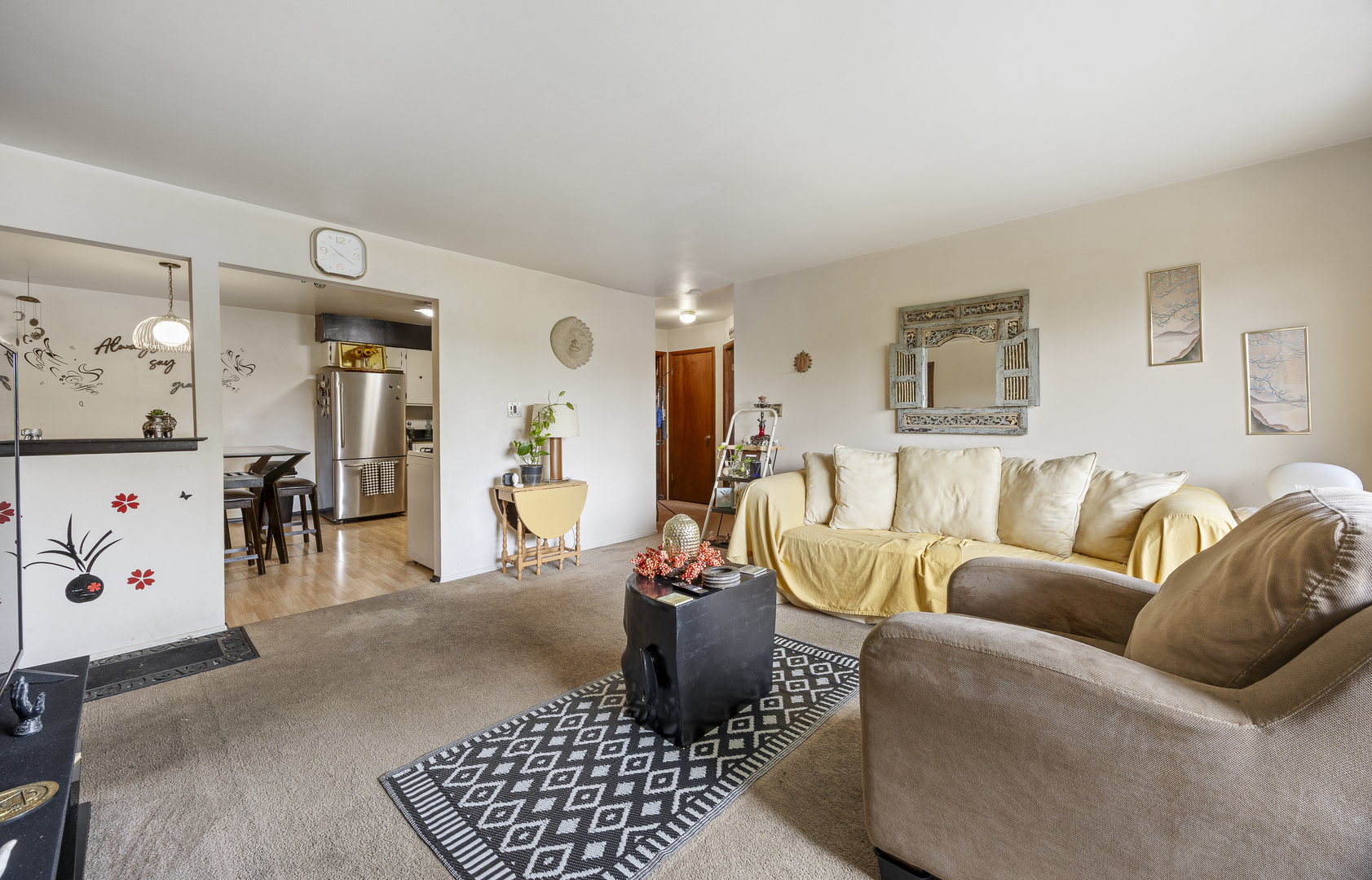 215 S Hale Street #7C, Addison, IL 60101