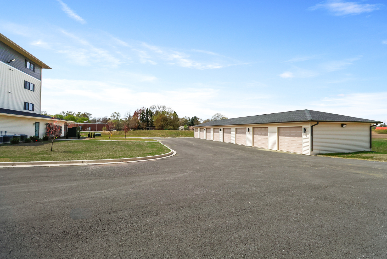 2034 W 75th Place #37, Merrillville, IN 46410