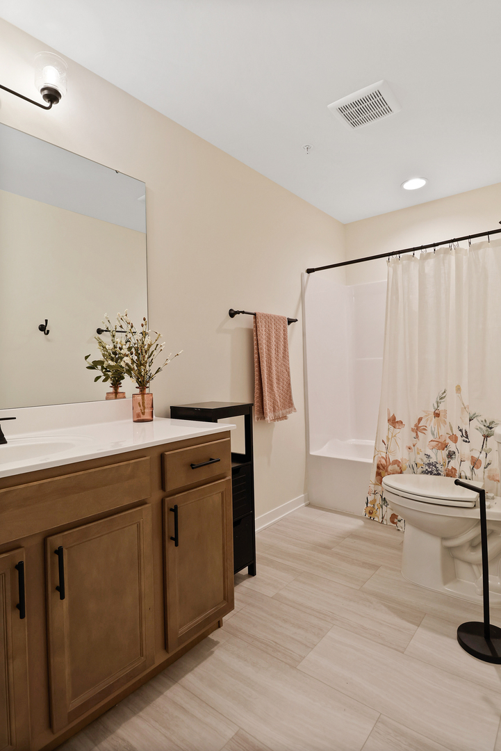 2034 W 75th Place #37, Merrillville, IN 46410