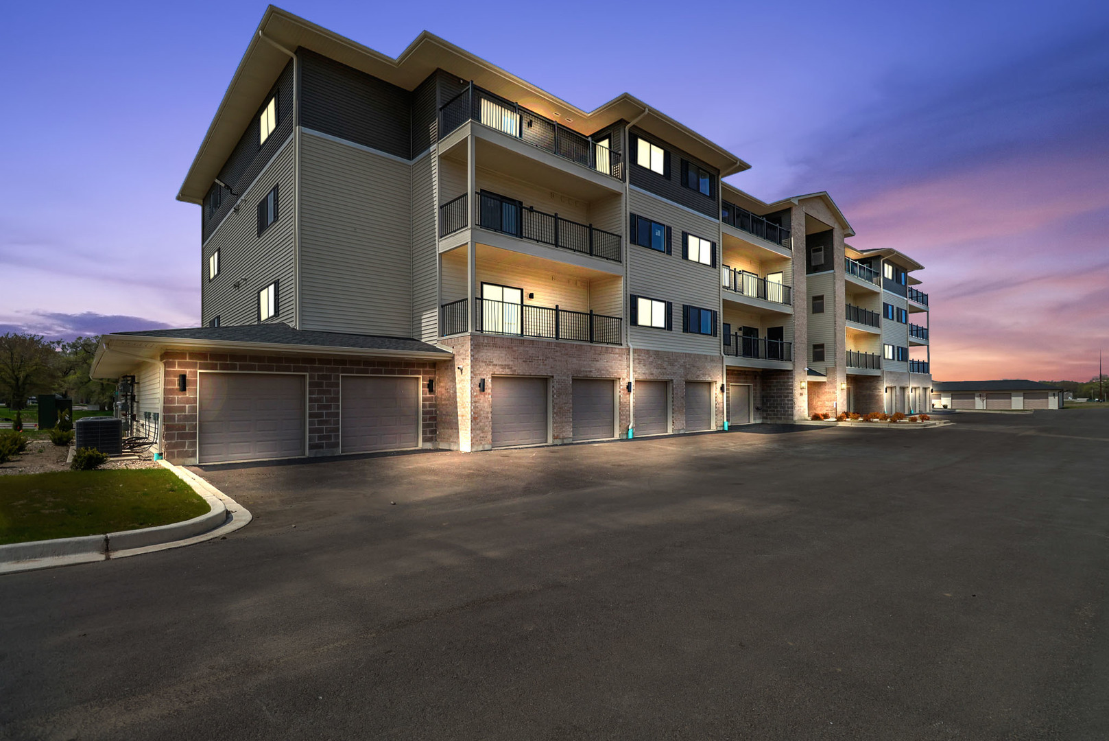 2034 W 75th Place #37, Merrillville, IN 46410