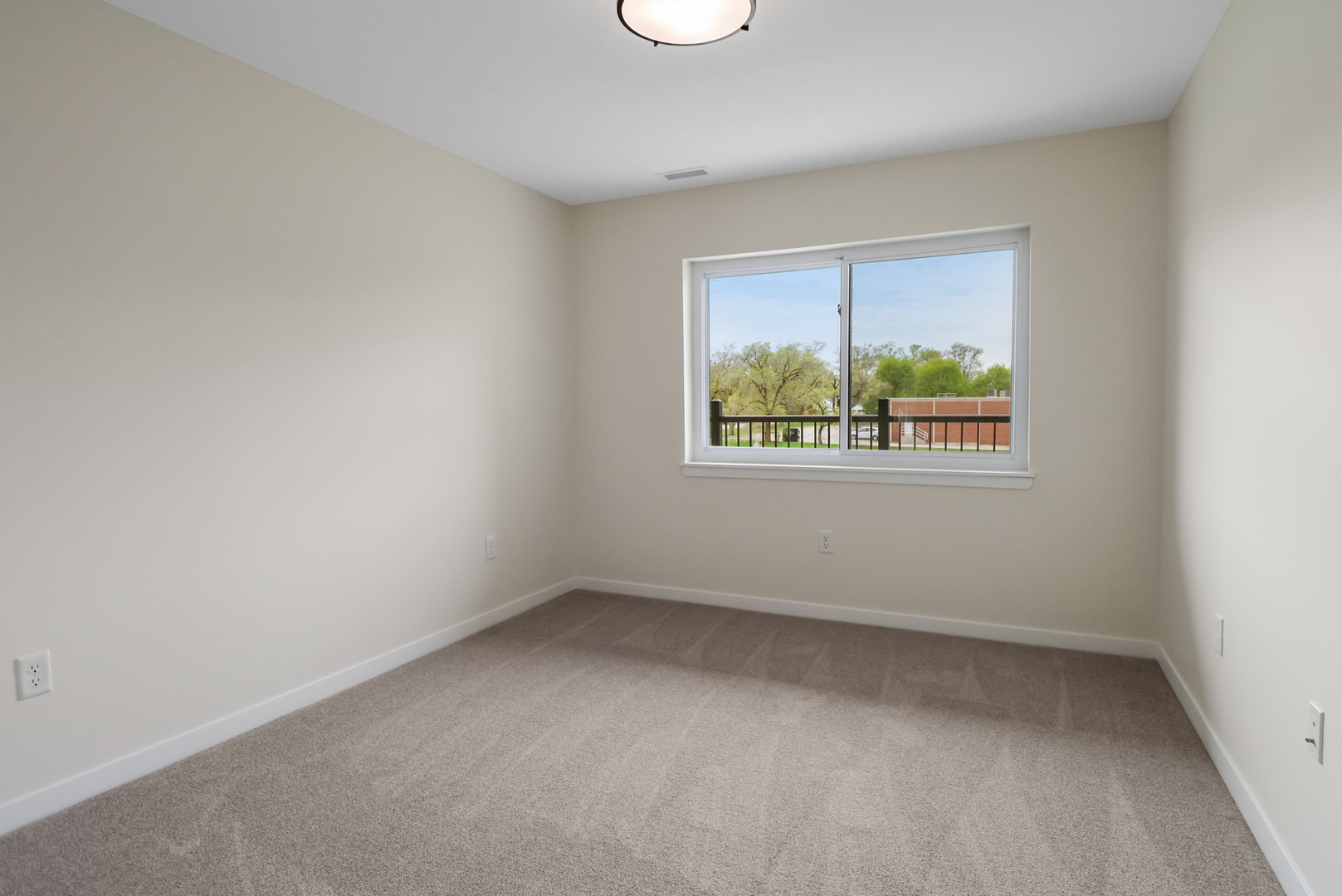 2034 W 75th Place #37, Merrillville, IN 46410