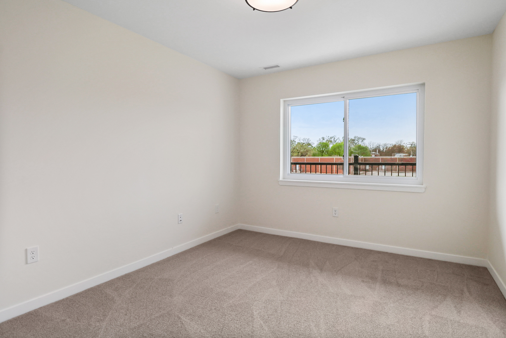 2034 W 75th Place #37, Merrillville, IN 46410