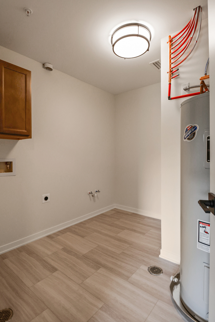 2034 W 75th Place #37, Merrillville, IN 46410
