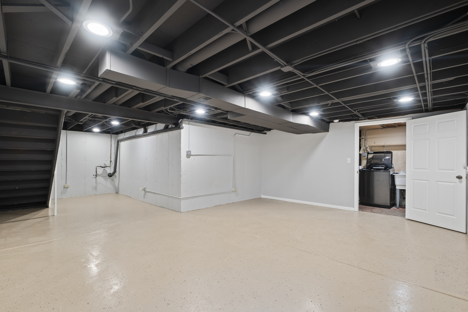 3065 Ashton Court, Westchester, IL 60154