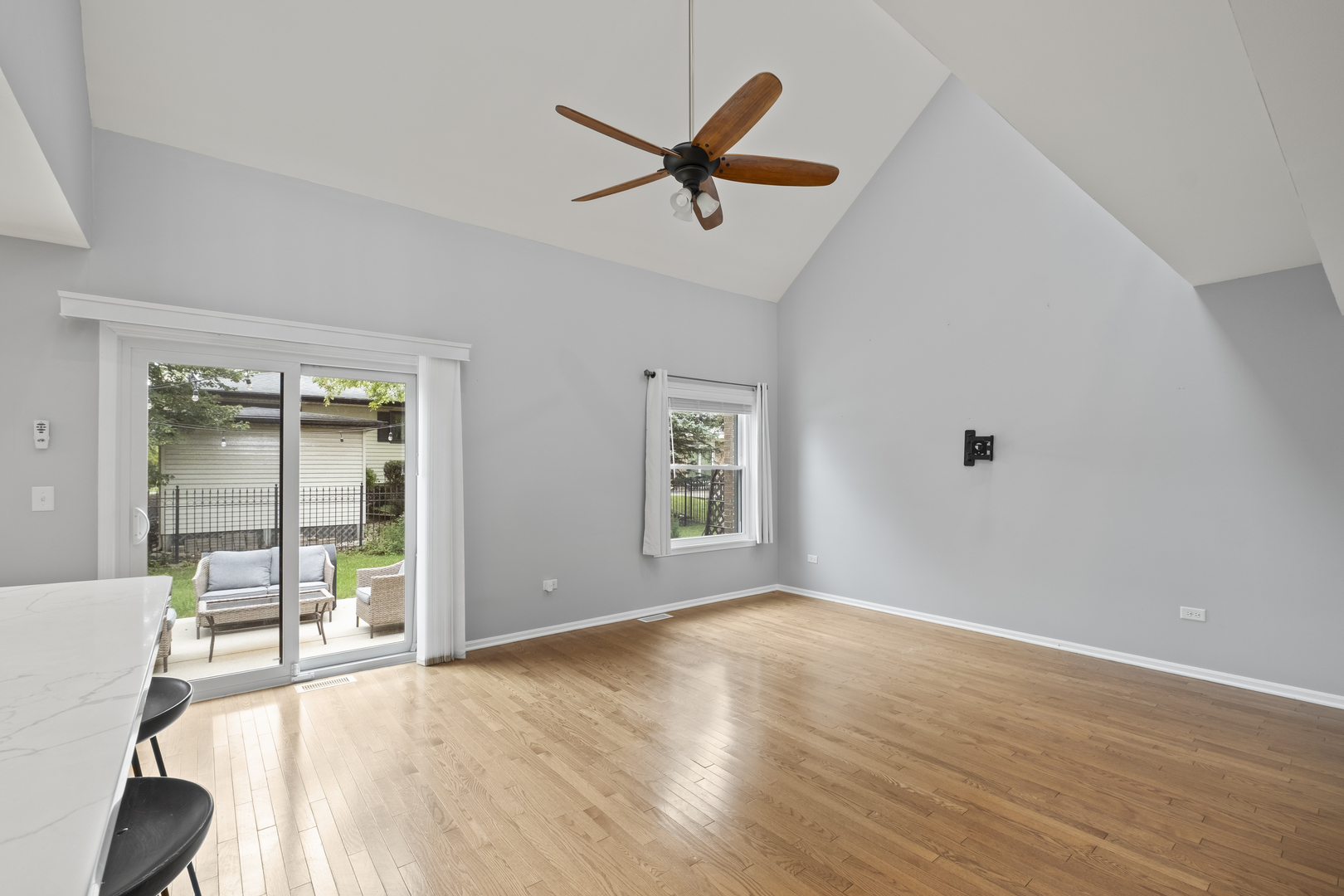 3065 Ashton Court, Westchester, IL 60154