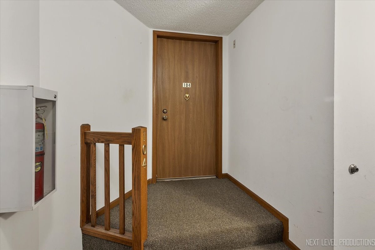 451 Valley Drive #104, Naperville, IL 60563