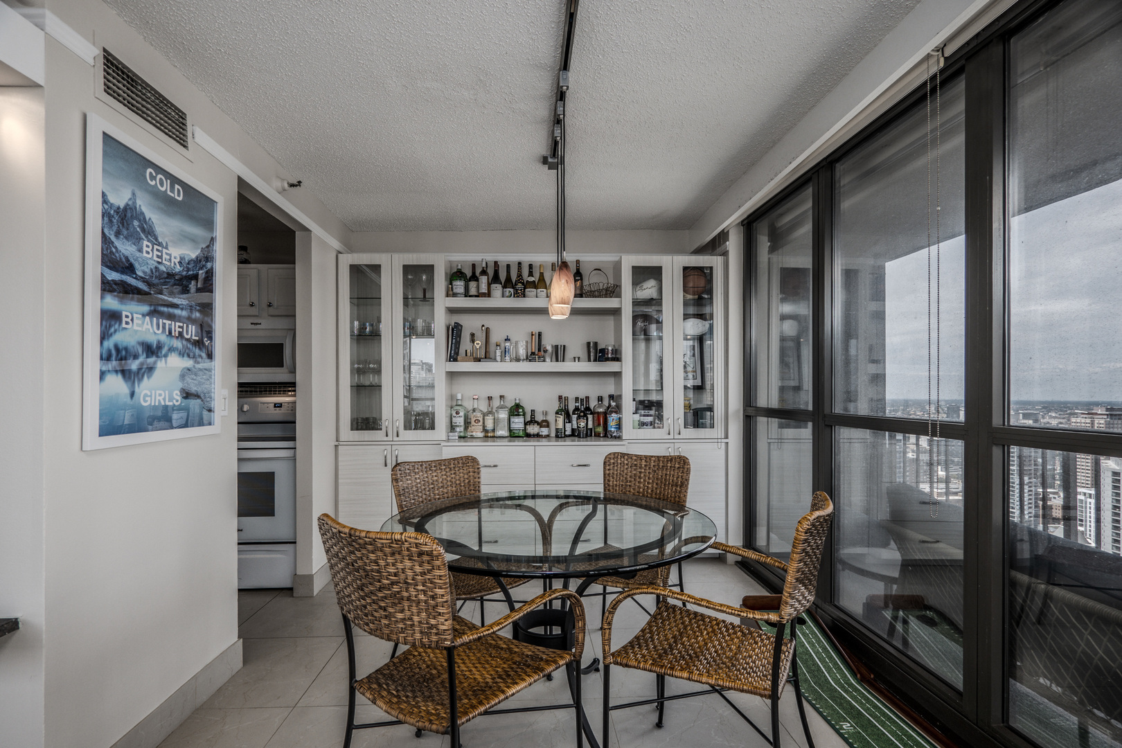 10 E Ontario Street #4208, Chicago, IL 60611