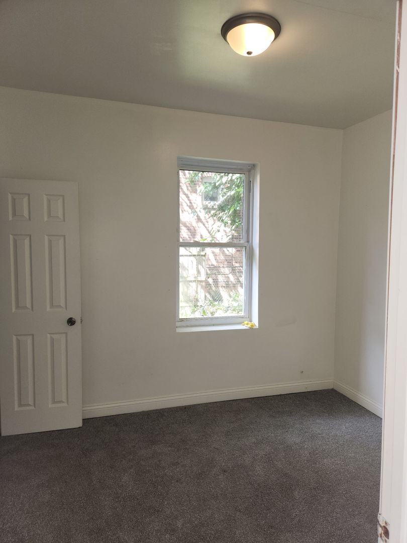 4224 W Thomas Street, Chicago, IL 60651