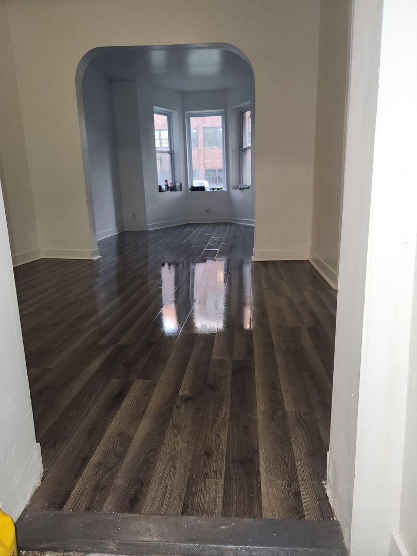 4224 W Thomas Street, Chicago, IL 60651