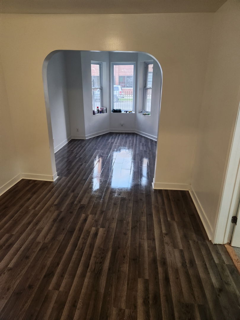 4224 W Thomas Street, Chicago, IL 60651